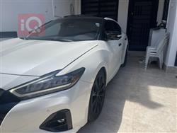 Nissan Maxima